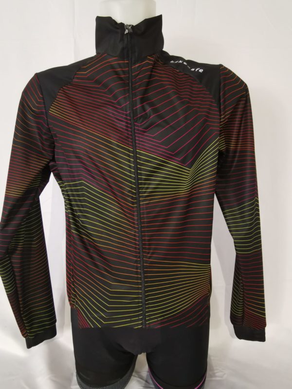 wind-jacket-bikecafe-front