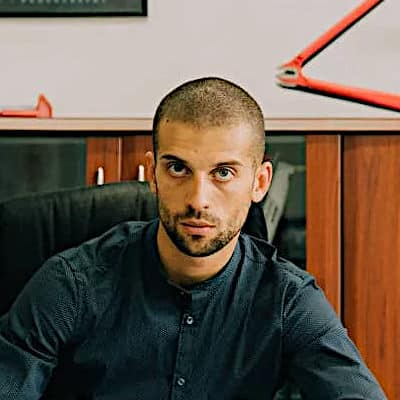 team - Giorgio Favaretto