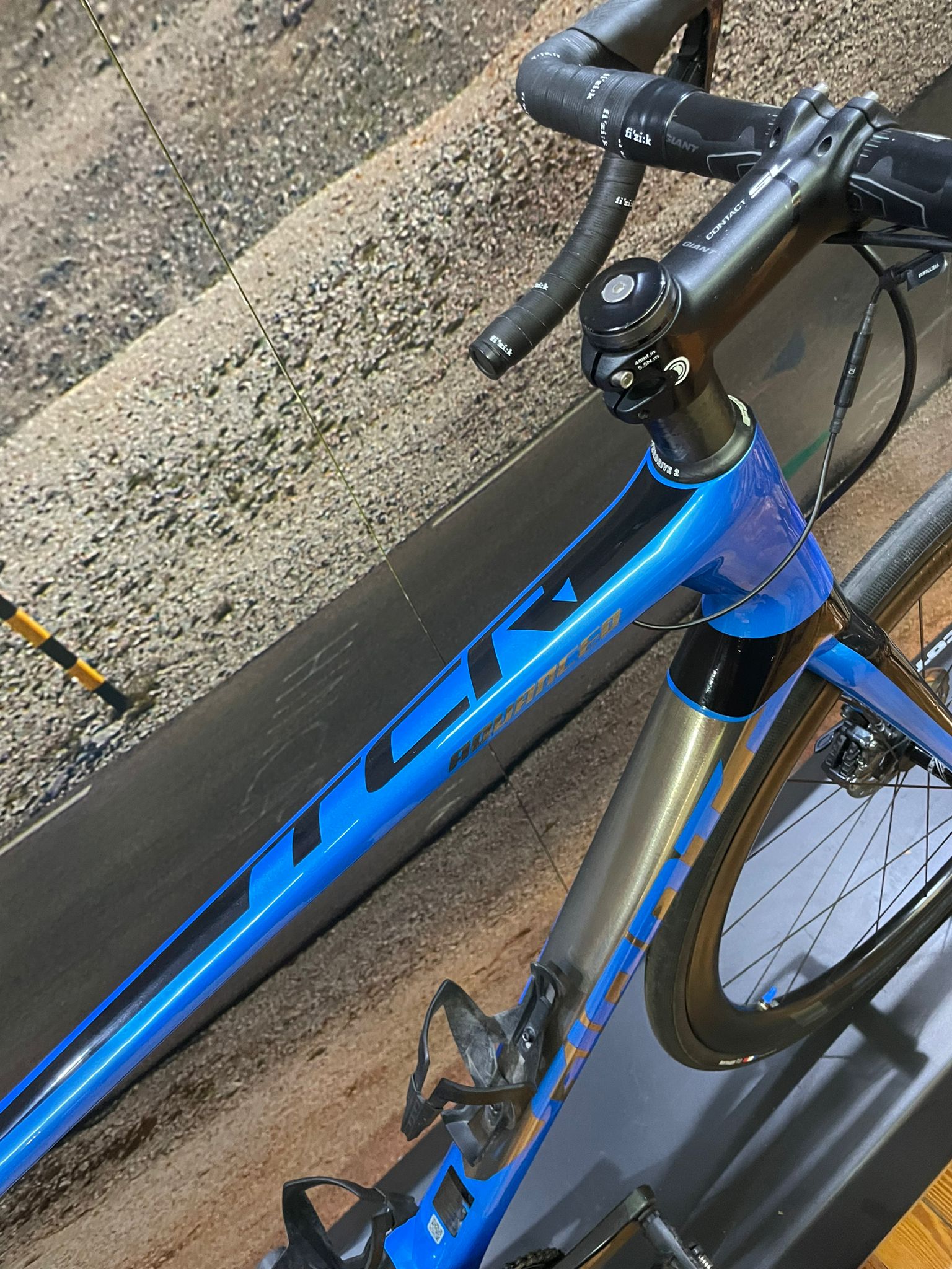 Giant tcr advanced pro 0 disc store 2019