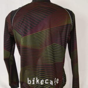 wind-jaket-bikecafe-rear