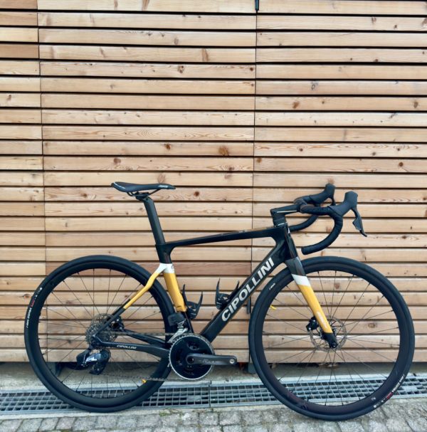 CIPOLLINI BOND2 DB MIS.L 2022