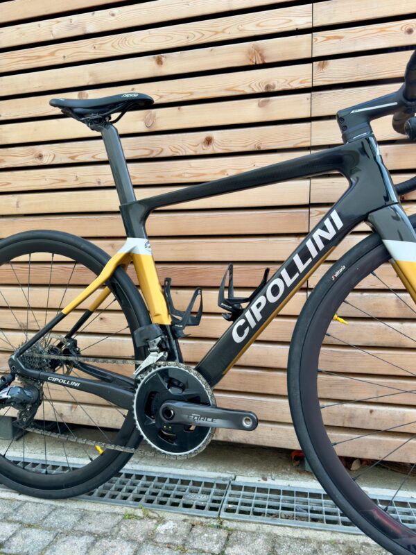 CIPOLLINI BOND2 DB MIS.L 2022 - immagine 3