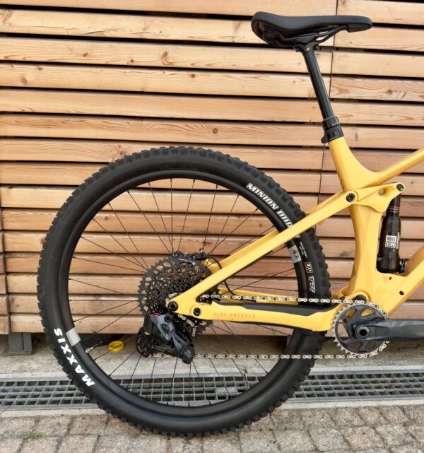 YT Industries  Izzo CORE 3 29" 2024 mis.L - immagine 2