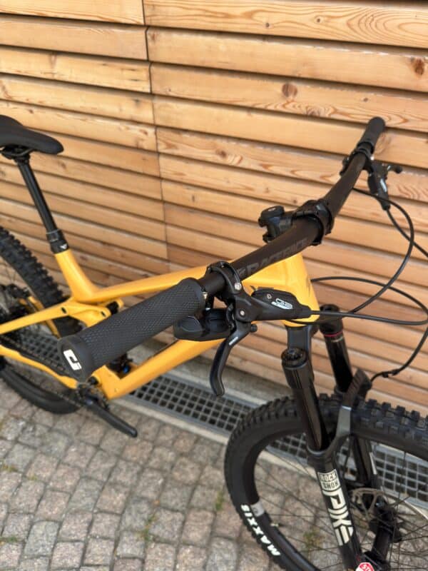YT Industries  Izzo CORE 3 29" 2024 mis.L - immagine 13