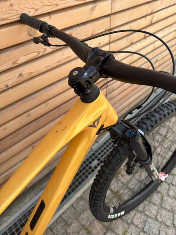 YT Industries  Izzo CORE 3 29" 2024 mis.L - immagine 14