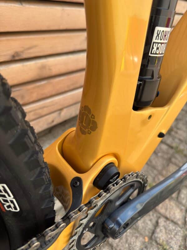 YT Industries  Izzo CORE 3 29" 2024 mis.L - immagine 9
