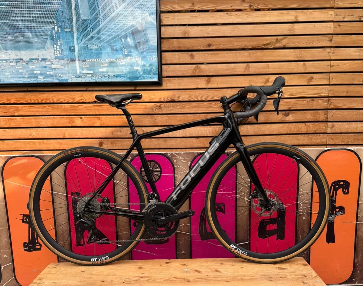 FOCUS Paralane2 9.6 Black / Anthracite MIS.M