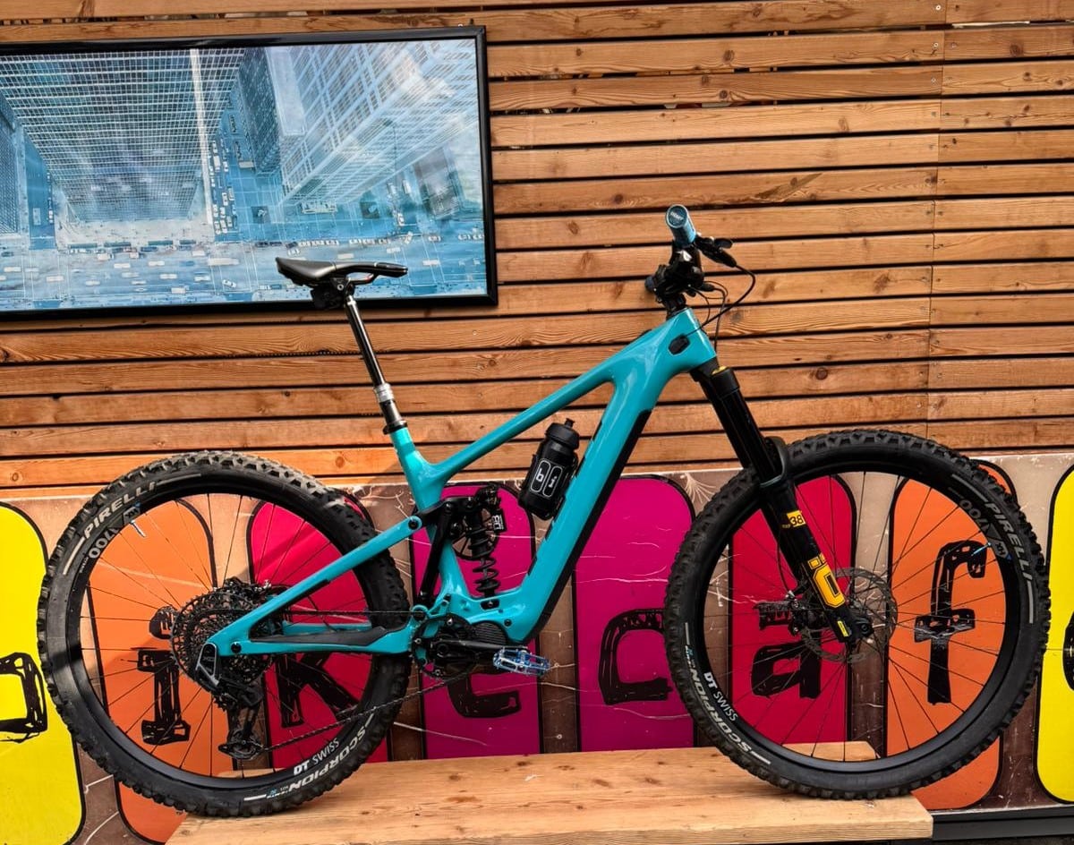 YETI 160 E mis.L